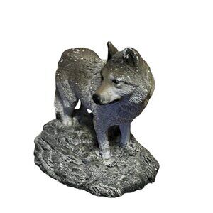VINTAGE} Living Stone Wolf Figurine "Wolf the Scout" (Rare Item)
